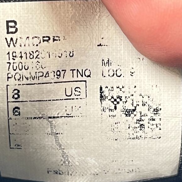 New Balance Fresh Foam More v2 Black Running Shoes Cushioned Comfort Womens Sz 8 - Picture 10 of 11